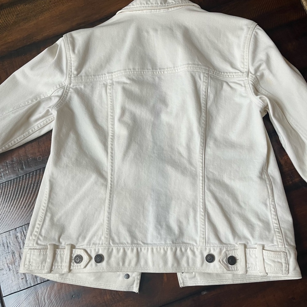 Eddie Bauer Classic Denim Jacket - Picture 3 of 6